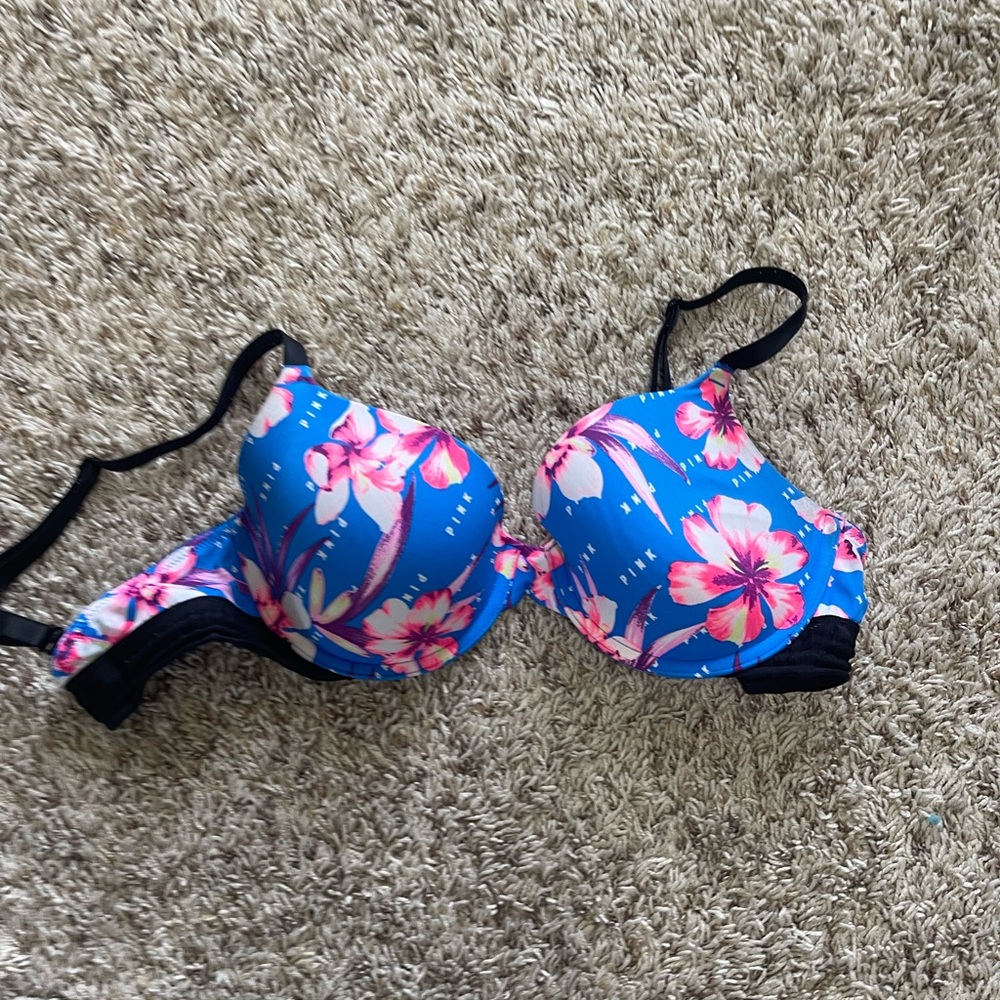 Victoria’s Secret bra